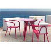 Table de Jardin Design Triangulaire Loom Aluminium